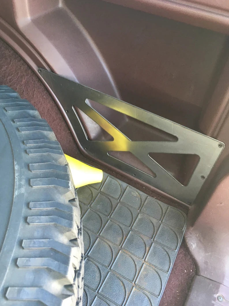 Jeep Cherokee XJ 84 - 2001 cubby plate cover